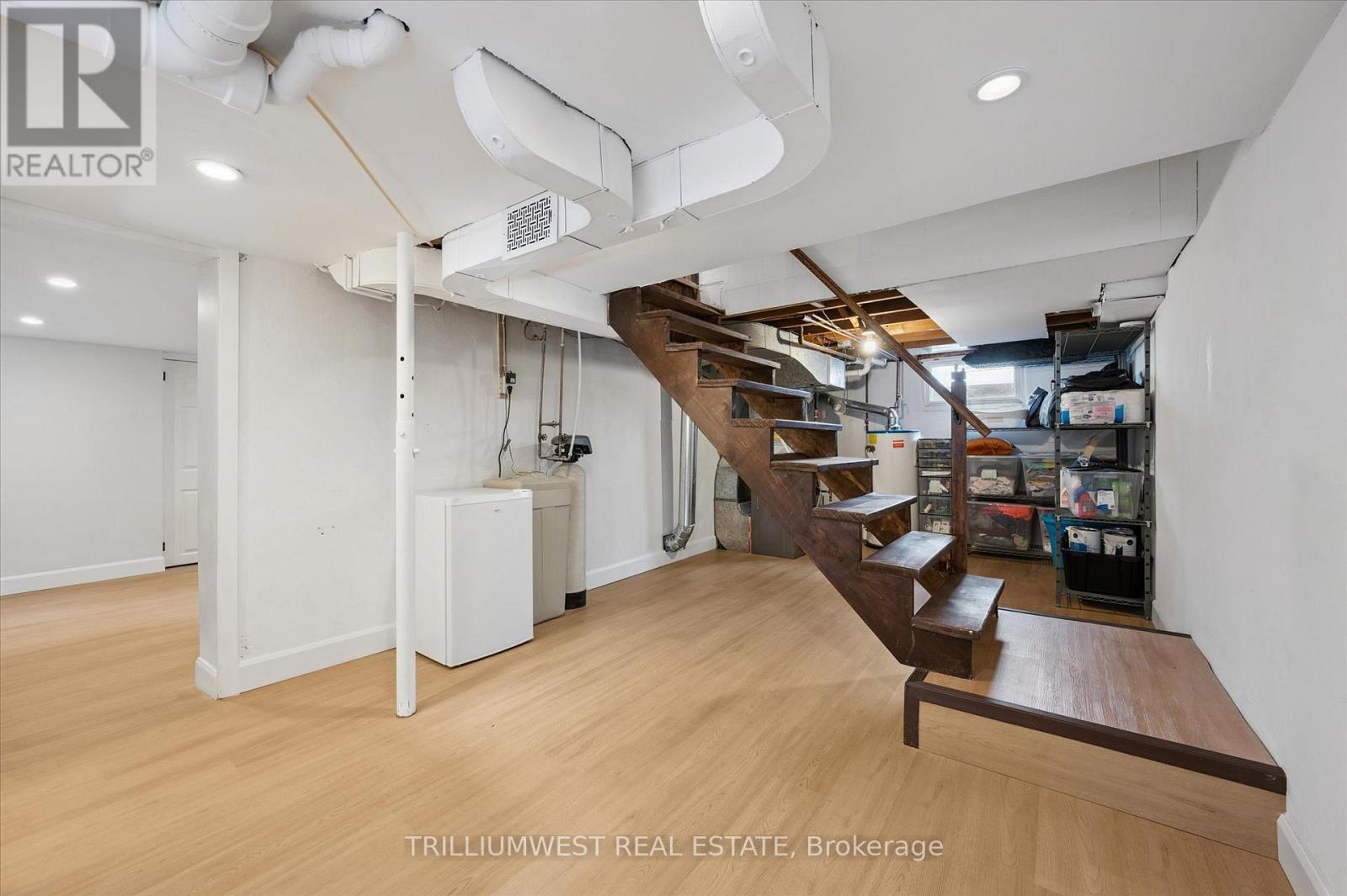 131 Roger Street, Waterloo, Ontario  N2J 1A7 - Photo 26 - X12485060