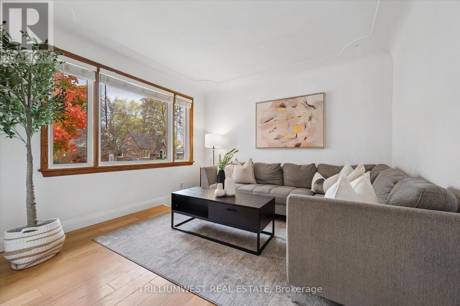 131 Roger Street, Waterloo, Ontario  N2J 1A7 - Photo 7 - X12485060