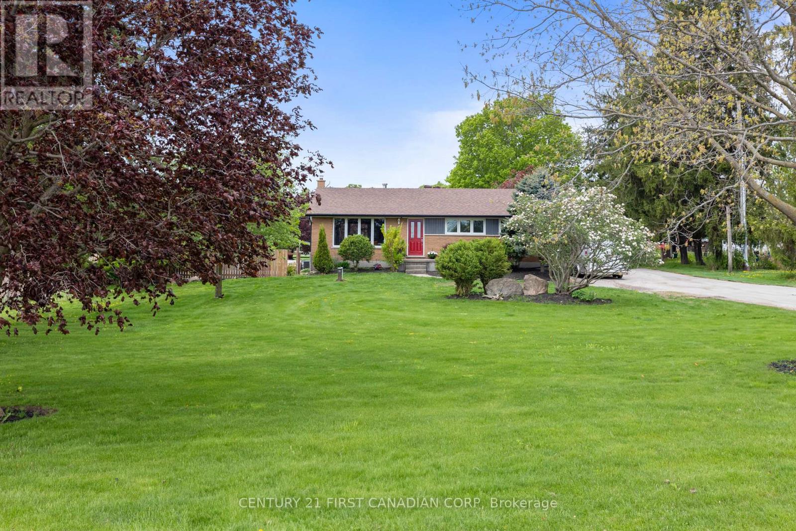 5270 TRAFALGAR STREET, Thames Centre, Ontario