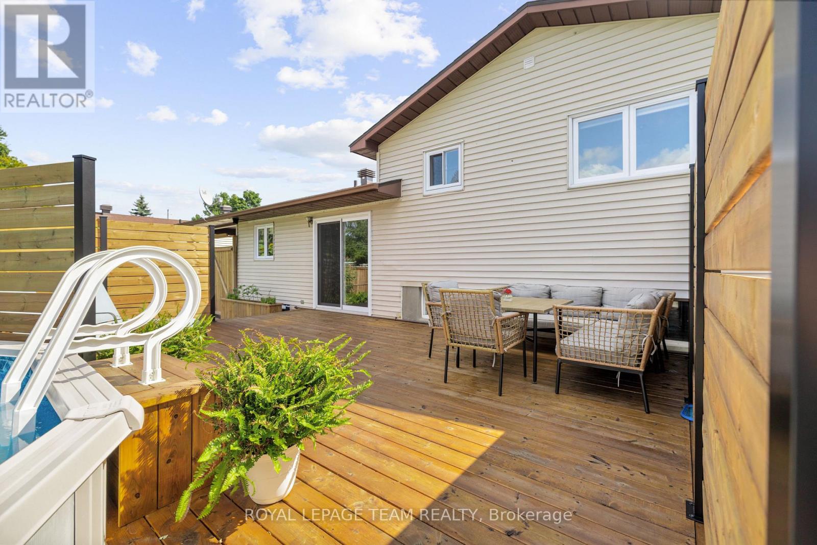 1965 Patricia Street, Clarence-Rockland, Ontario  K4K 1B2 - Photo 38 - X12485063