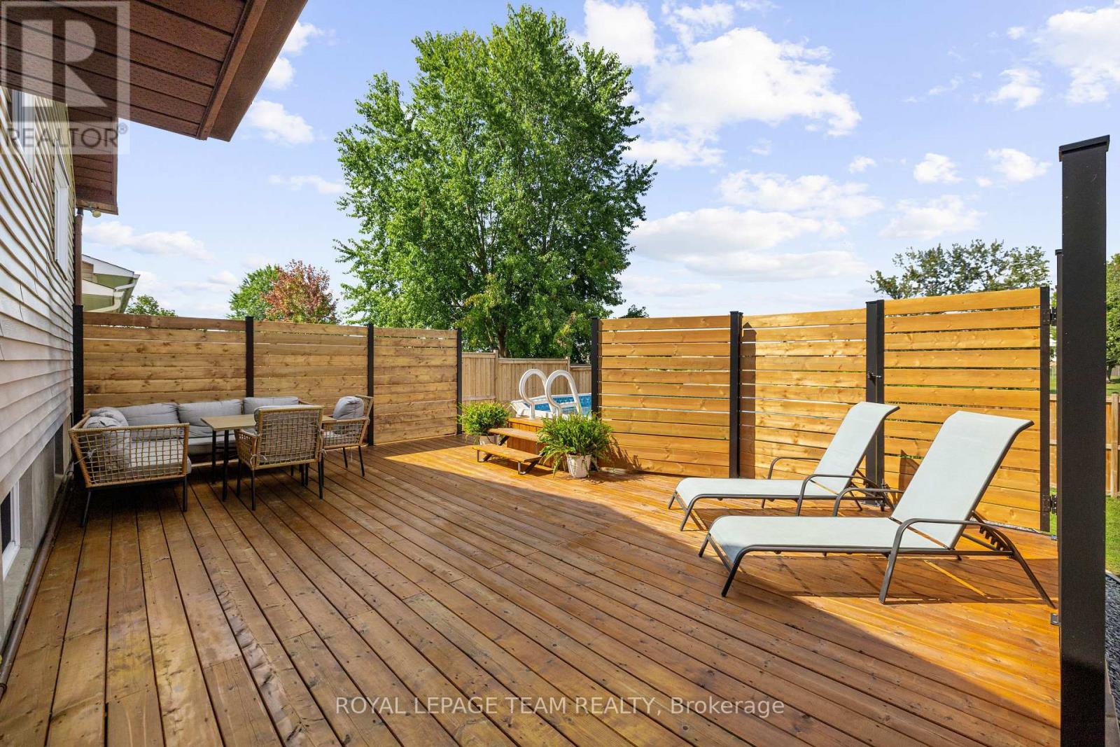 1965 Patricia Street, Clarence-Rockland, Ontario  K4K 1B2 - Photo 39 - X12485063