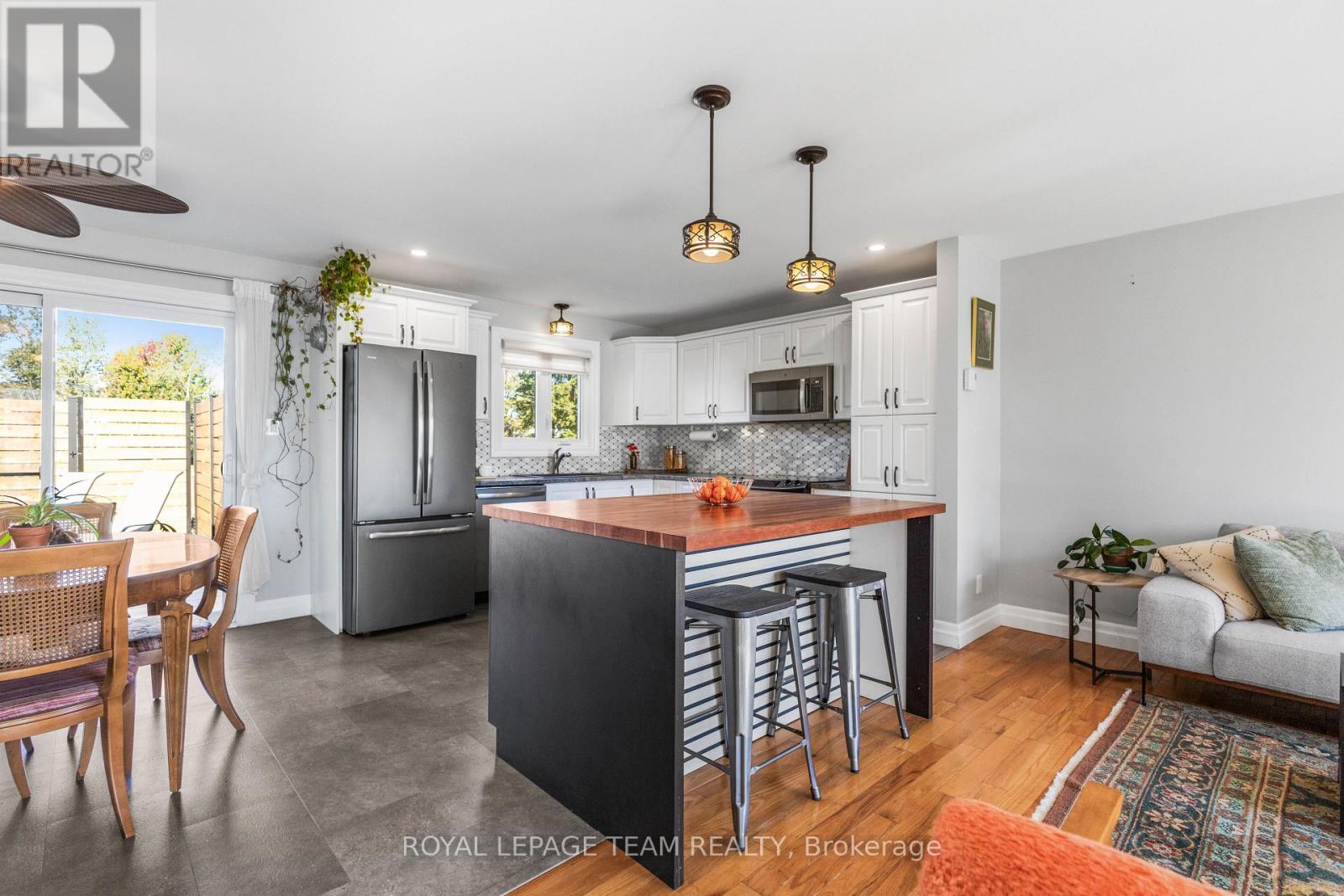 1965 Patricia Street, Clarence-Rockland, Ontario  K4K 1B2 - Photo 9 - X12485063