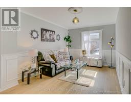 350 PICKERING CRESCENT, Newmarket, Ontario