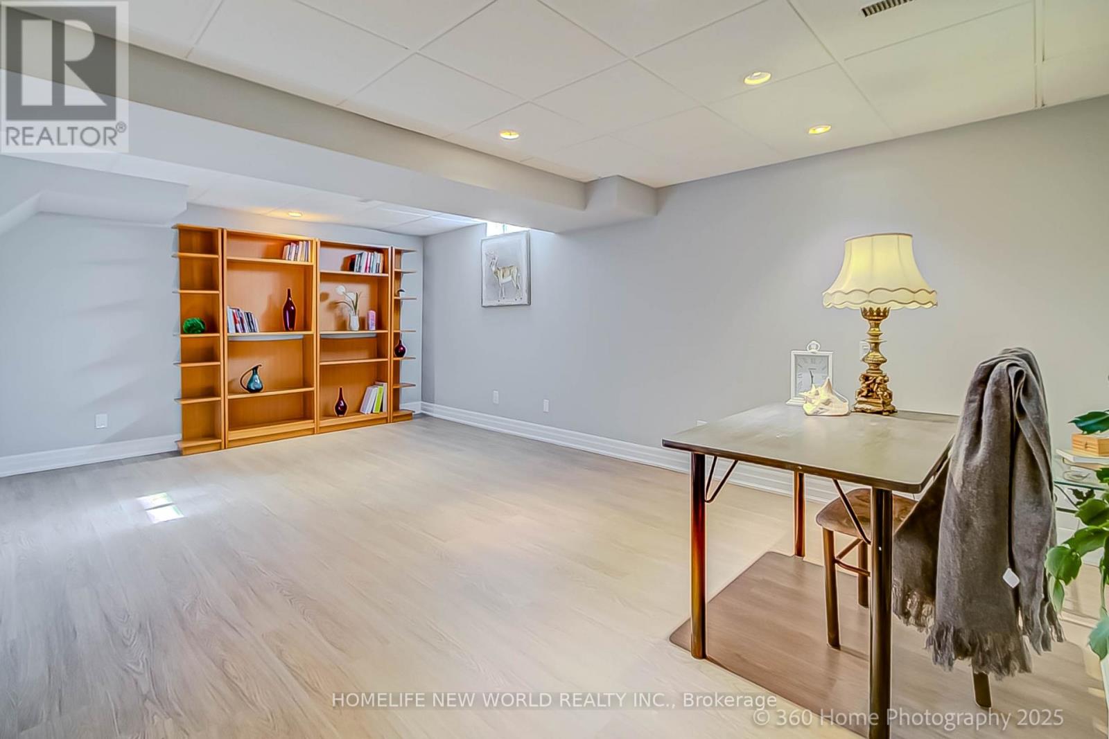 350 Pickering Crescent, Newmarket, Ontario  L3Y 8G7 - Photo 13 - N12026737