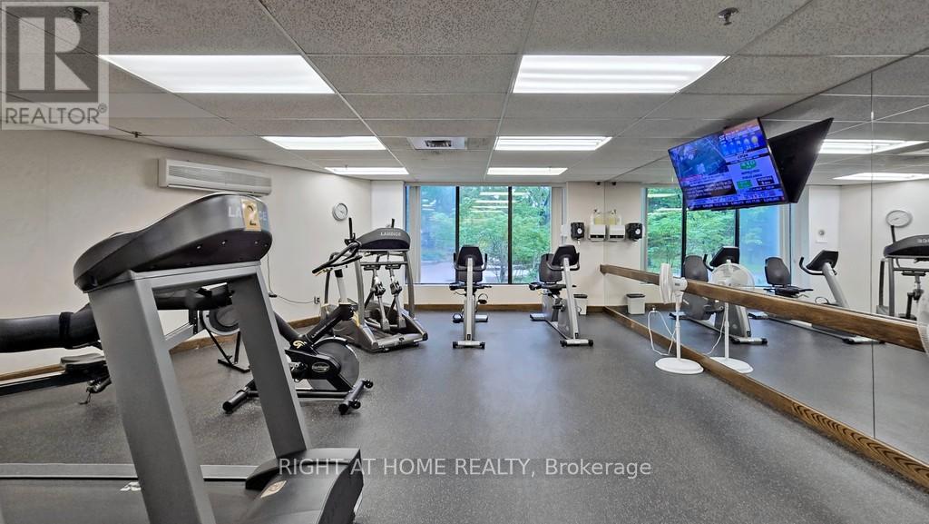 2206 - 22 Hanover Road, Brampton, Ontario  L6S 5K7 - Photo 32 - W12483458