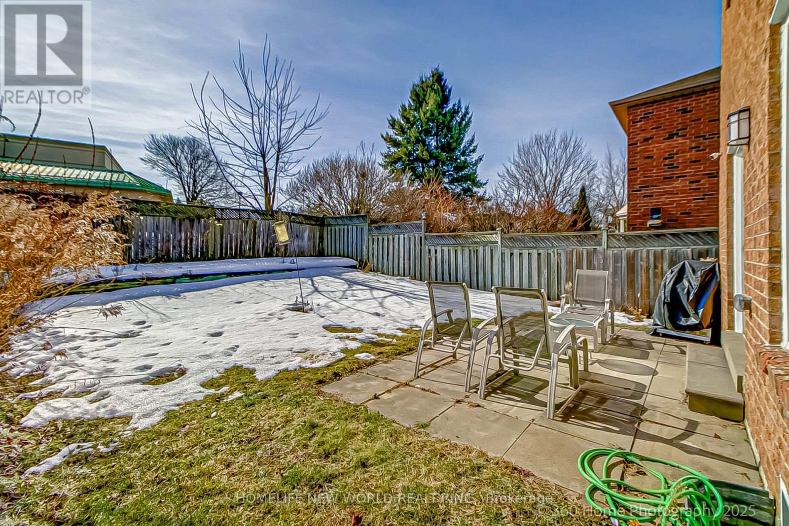 350 Pickering Crescent, Newmarket, Ontario  L3Y 8G7 - Photo 9 - N12026737