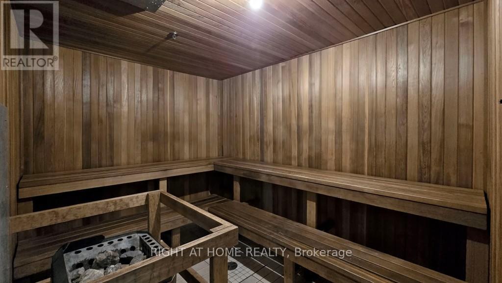 2206 - 22 Hanover Road, Brampton, Ontario  L6S 5K7 - Photo 37 - W12483458