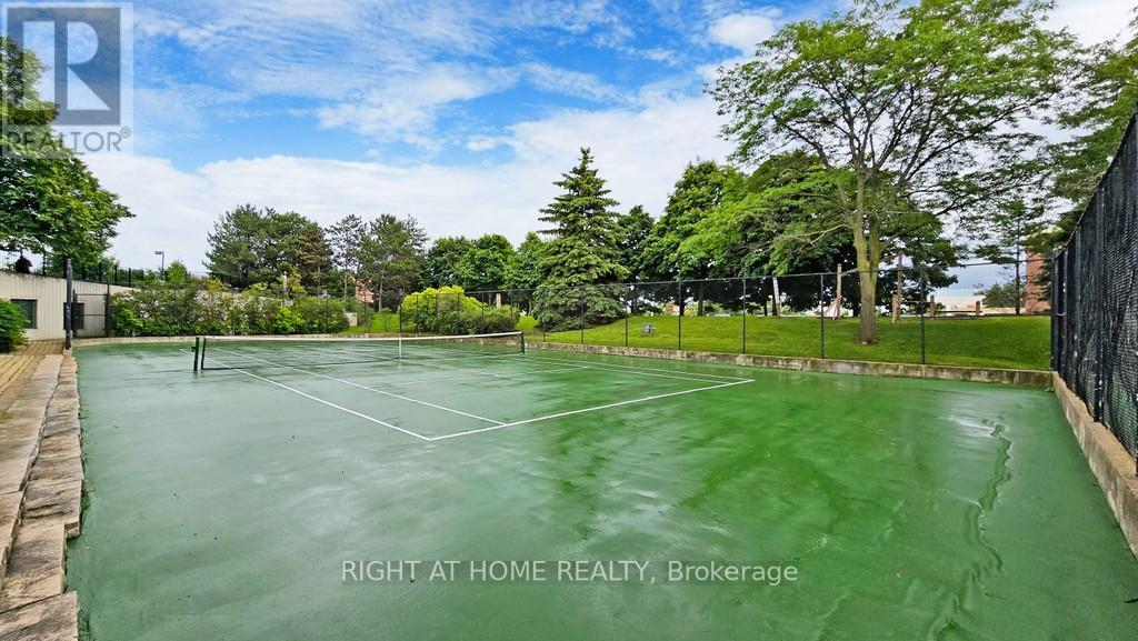 2206 - 22 Hanover Road, Brampton, Ontario  L6S 5K7 - Photo 38 - W12483458