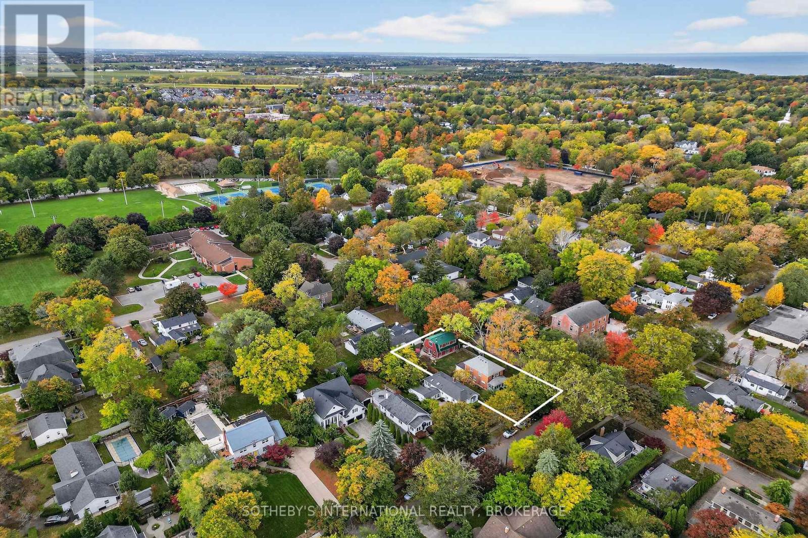 54 Platoff Street, Niagara-On-The-Lake, Ontario  L0S 1J0 - Photo 44 - X12485076