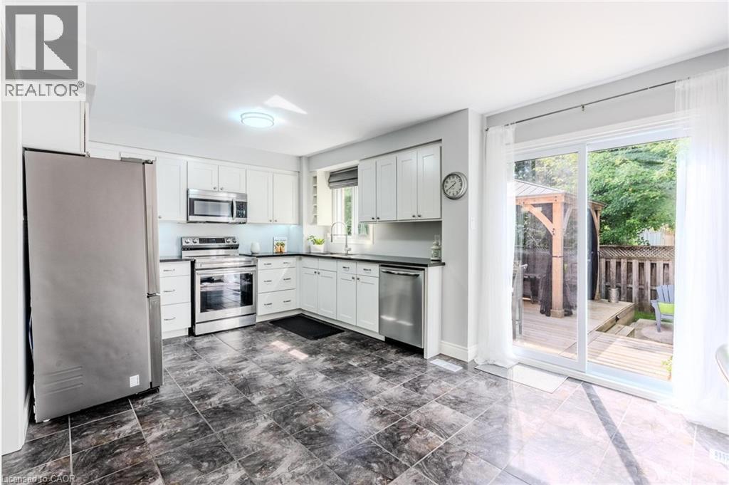 1237 Blackburn Drive, Oakville, Ontario  L6M 2W5 - Photo 10 - 40771721