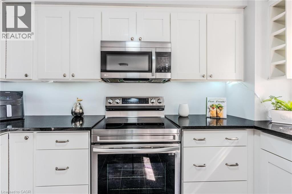 1237 Blackburn Drive, Oakville, Ontario  L6M 2W5 - Photo 15 - 40771721