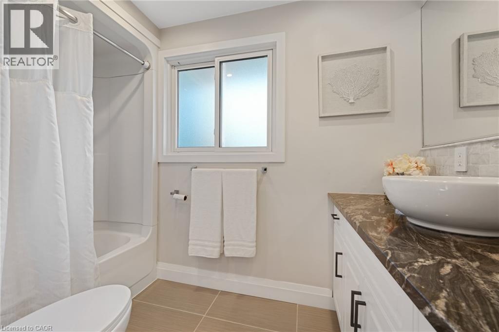 49 Bergey Street, Cambridge, Ontario  N3C 1P7 - Photo 15 - 40778956