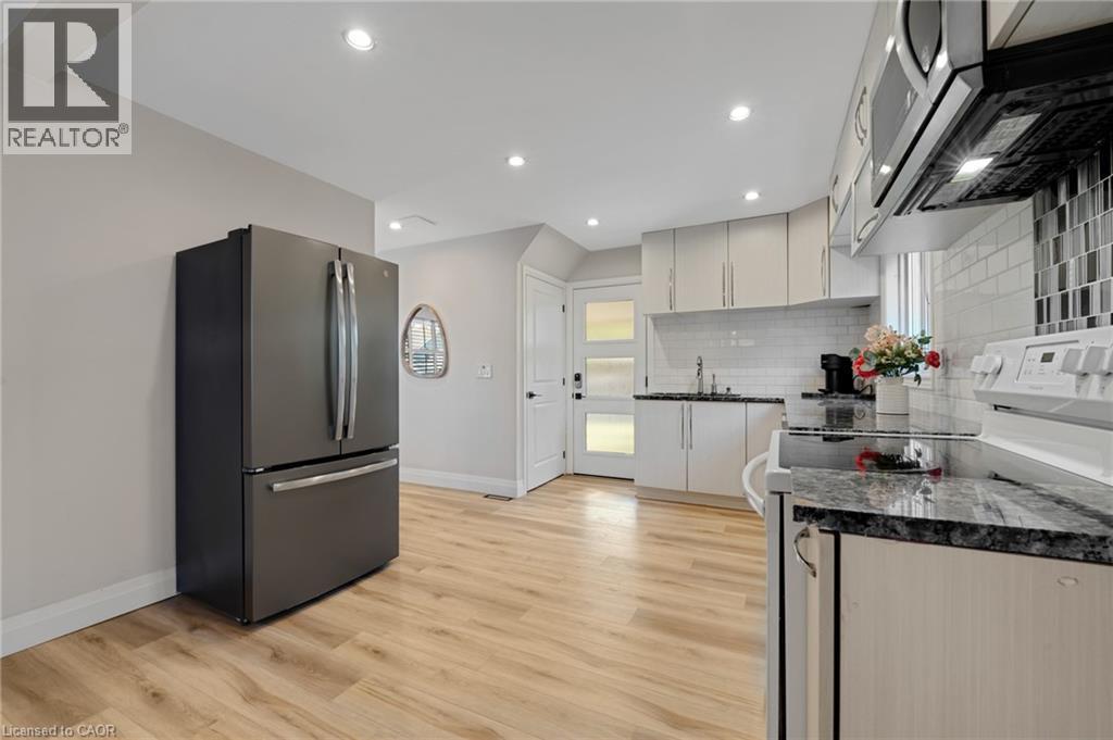 49 Bergey Street, Cambridge, Ontario  N3C 1P7 - Photo 12 - 40778956