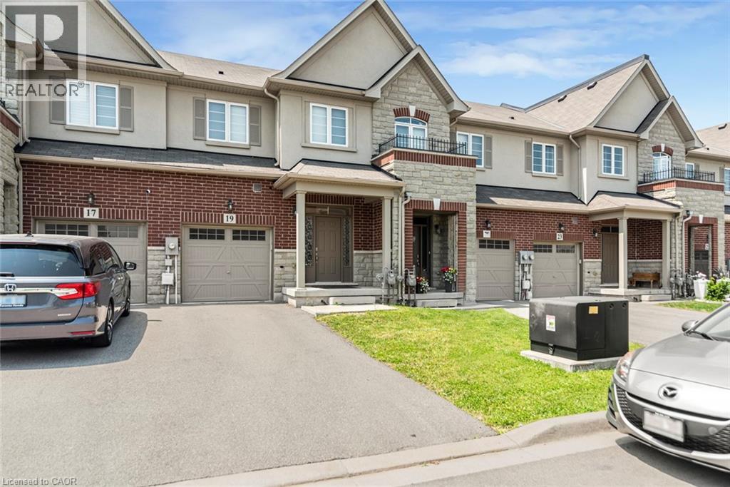 19 Bradbury Road, Stoney Creek, Ontario  L8J 0L1 - Photo 2 - 40782357