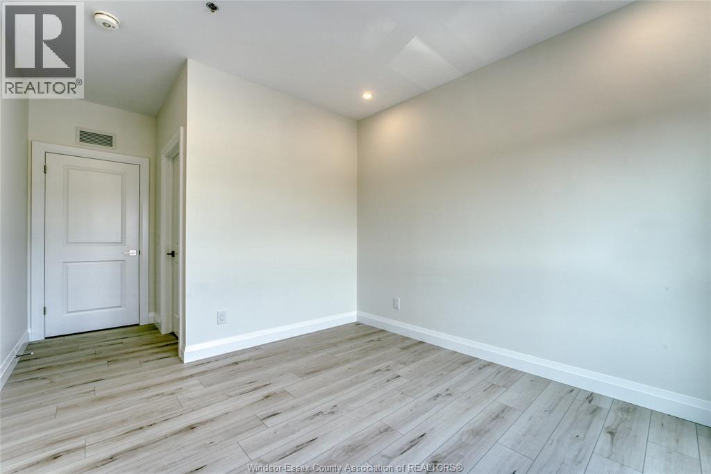 4785 Walker Road Unit# 301, Windsor, Ontario  N9G 0E3 - Photo 8 - 25027305