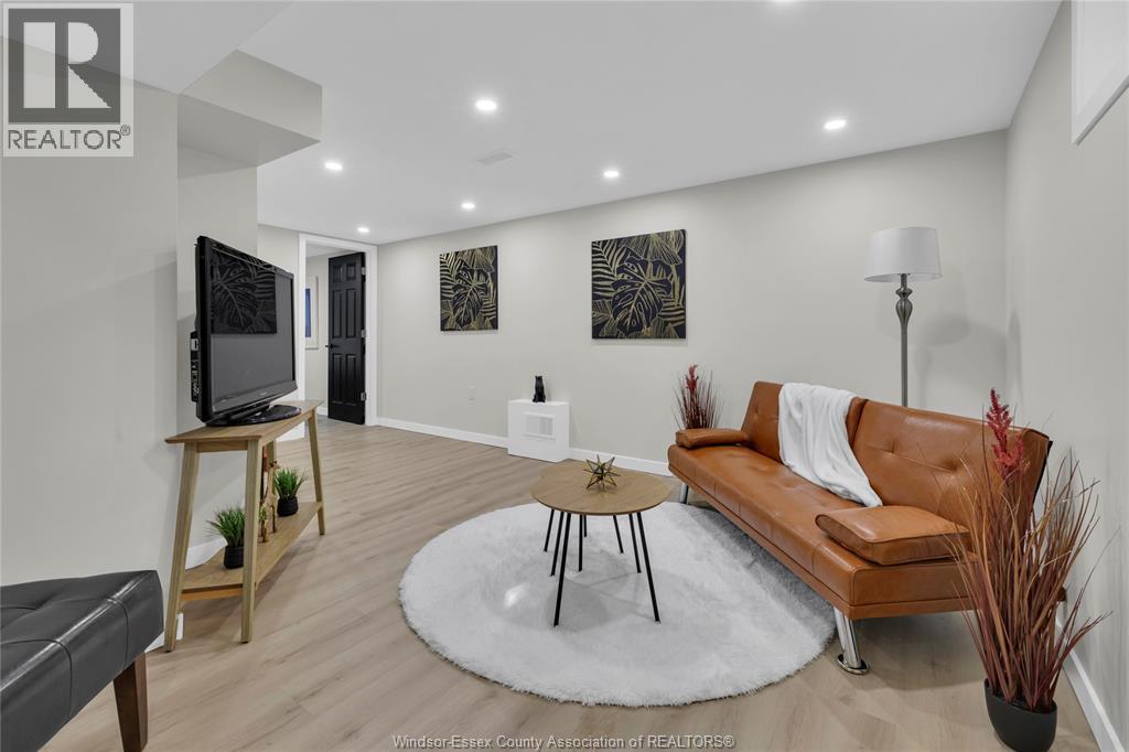 847 Francois Court, Windsor, Ontario  N8Y 3W5 - Photo 17 - 25027150