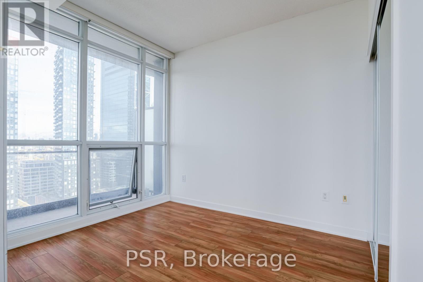 3207 - 25 Capreol Court, Toronto, Ontario  M5V 3Z7 - Photo 11 - C12485095