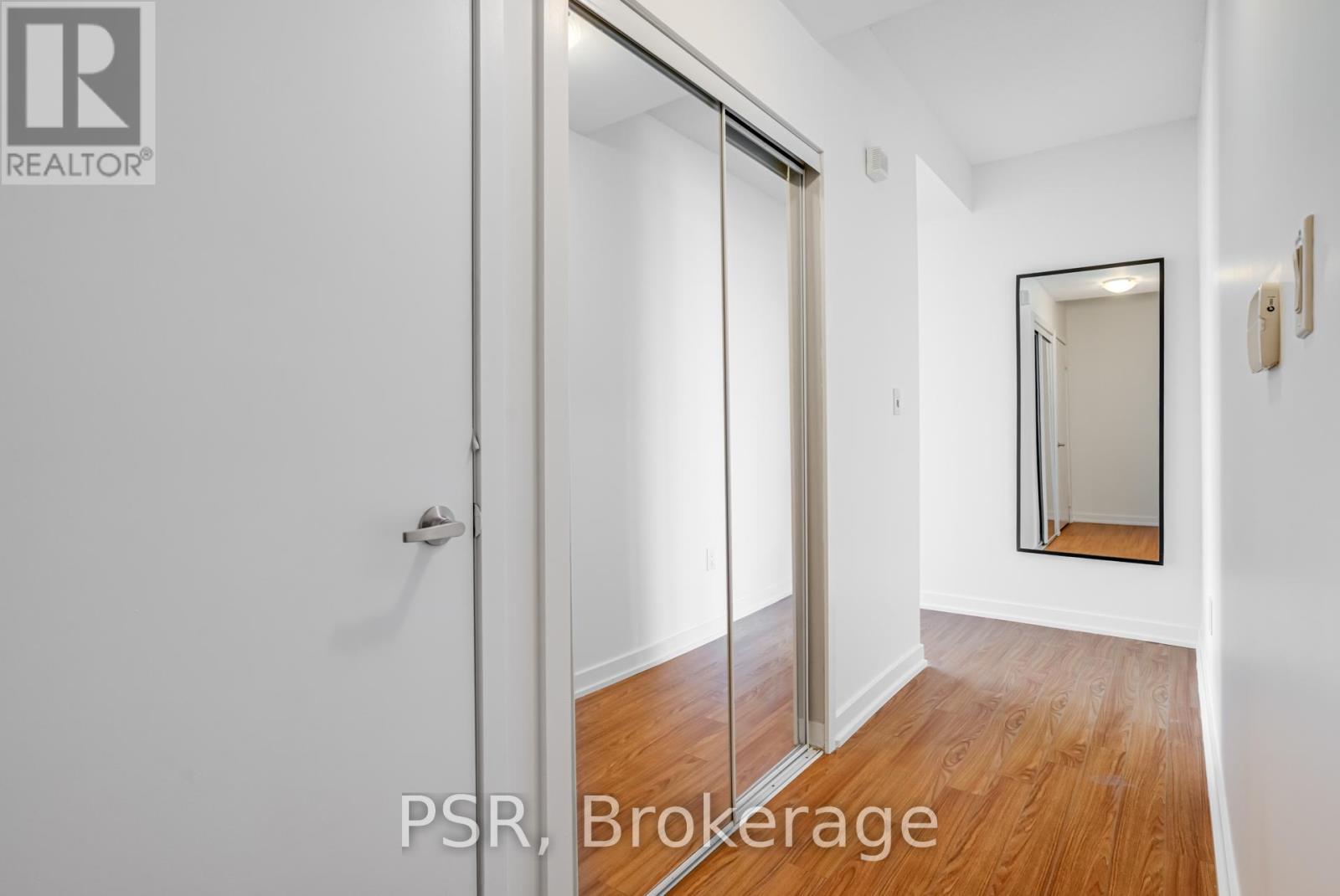 3207 - 25 Capreol Court, Toronto, Ontario  M5V 3Z7 - Photo 14 - C12485095