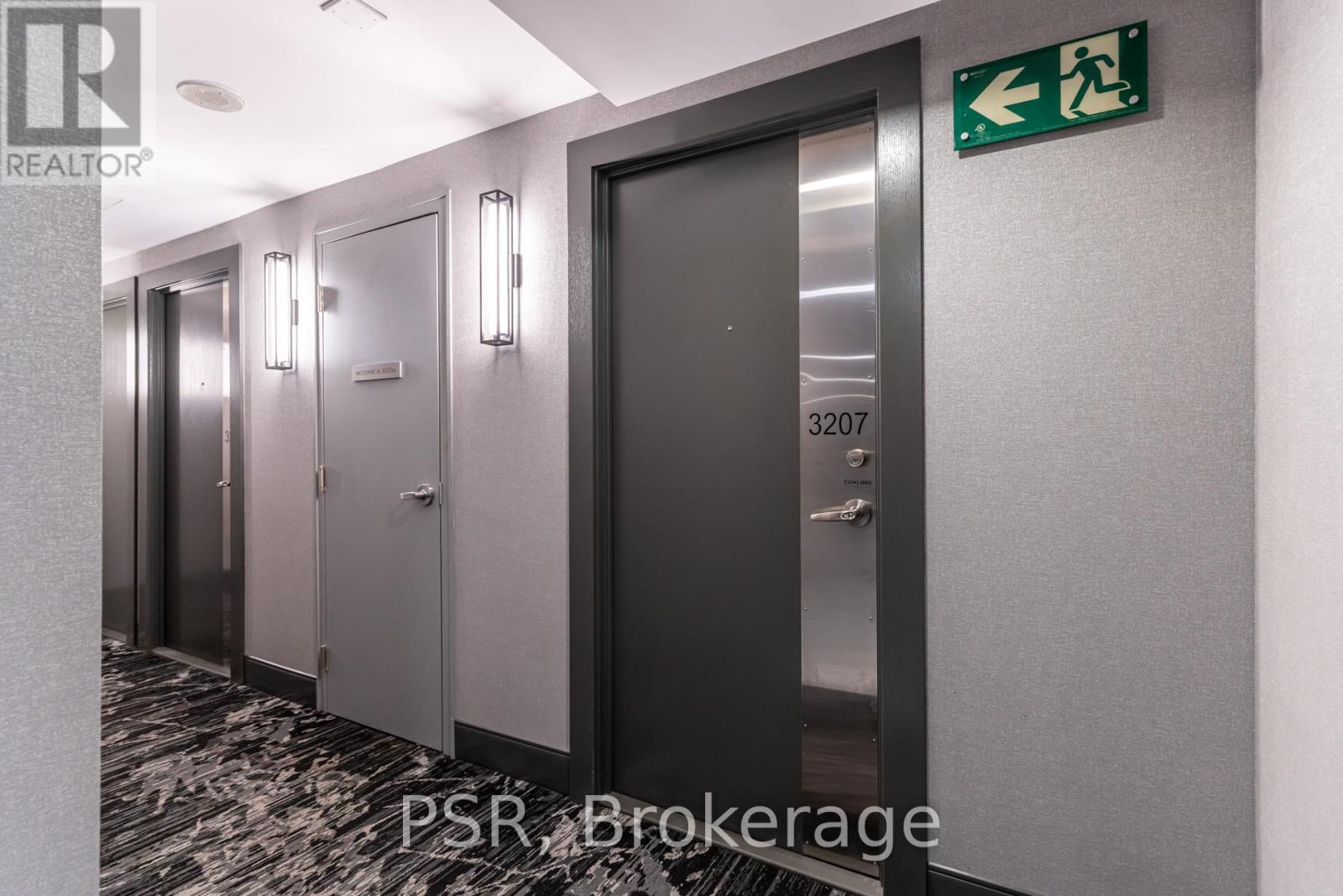 3207 - 25 Capreol Court, Toronto, Ontario  M5V 3Z7 - Photo 30 - C12485095