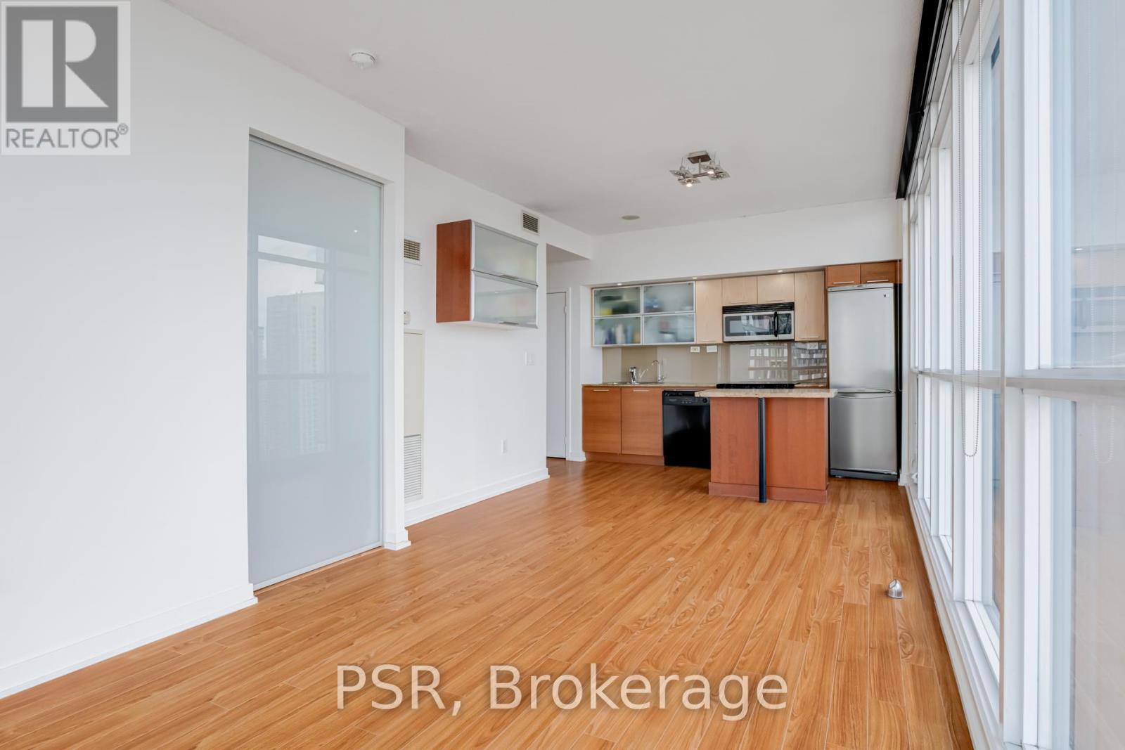 3207 - 25 Capreol Court, Toronto, Ontario  M5V 3Z7 - Photo 8 - C12485095