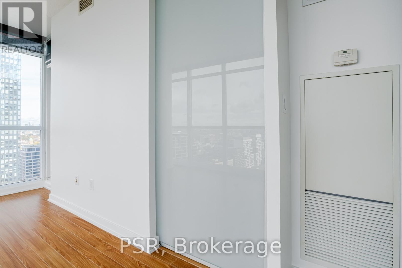 3207 - 25 Capreol Court, Toronto, Ontario  M5V 3Z7 - Photo 9 - C12485095