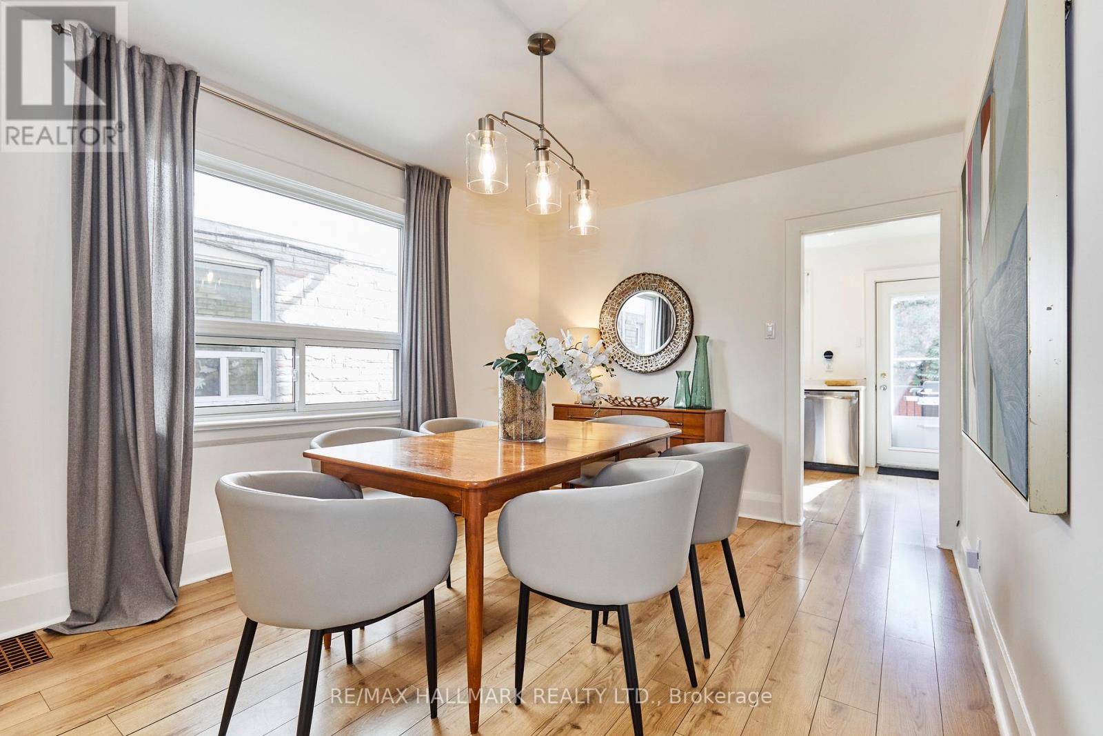 397 Sammon Avenue, Toronto, Ontario  M4J 2A9 - Photo 8 - E12485098