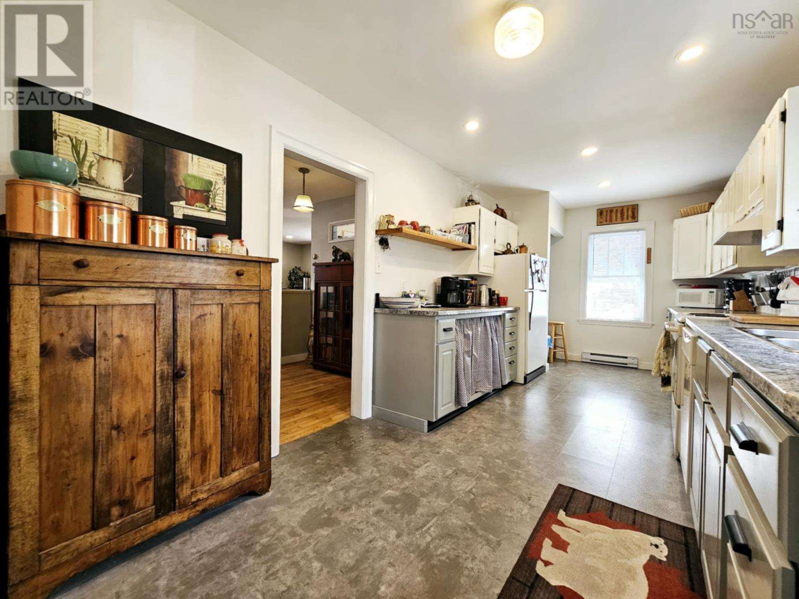 144 Pleasant Street, Stellarton, Nova Scotia  B0K 1S0 - Photo 11 - 202525919