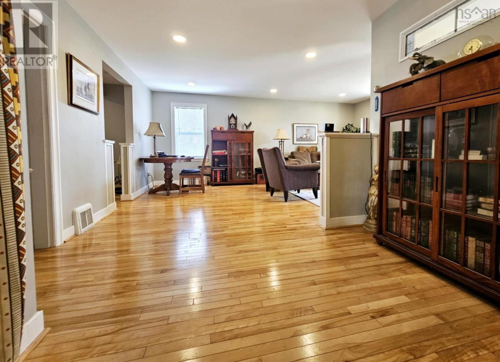 144 Pleasant Street, Stellarton, Nova Scotia  B0K 1S0 - Photo 21 - 202525919