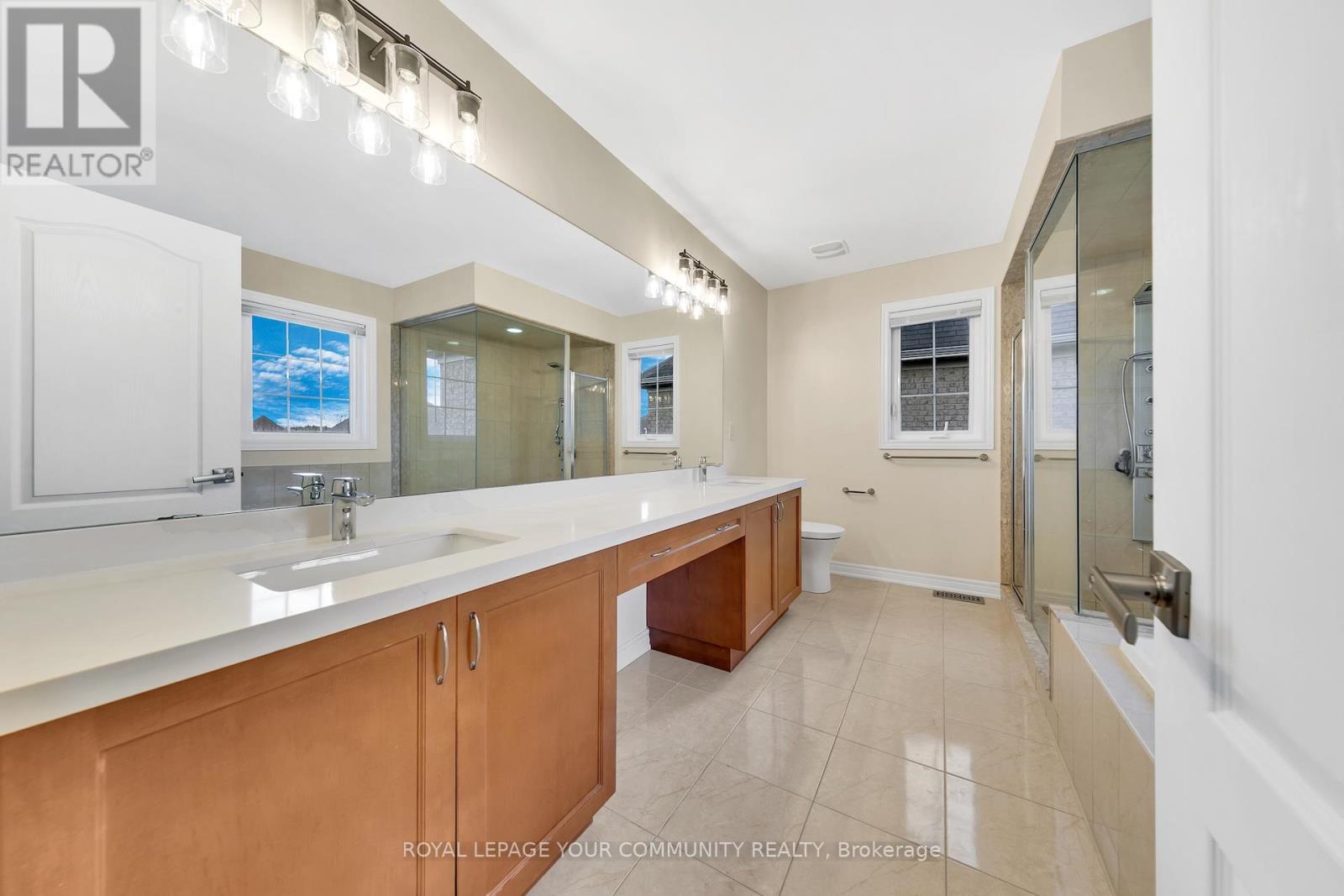 112 Allison Ann Way, Vaughan, Ontario  L6A 0G7 - Photo 22 - N12483372