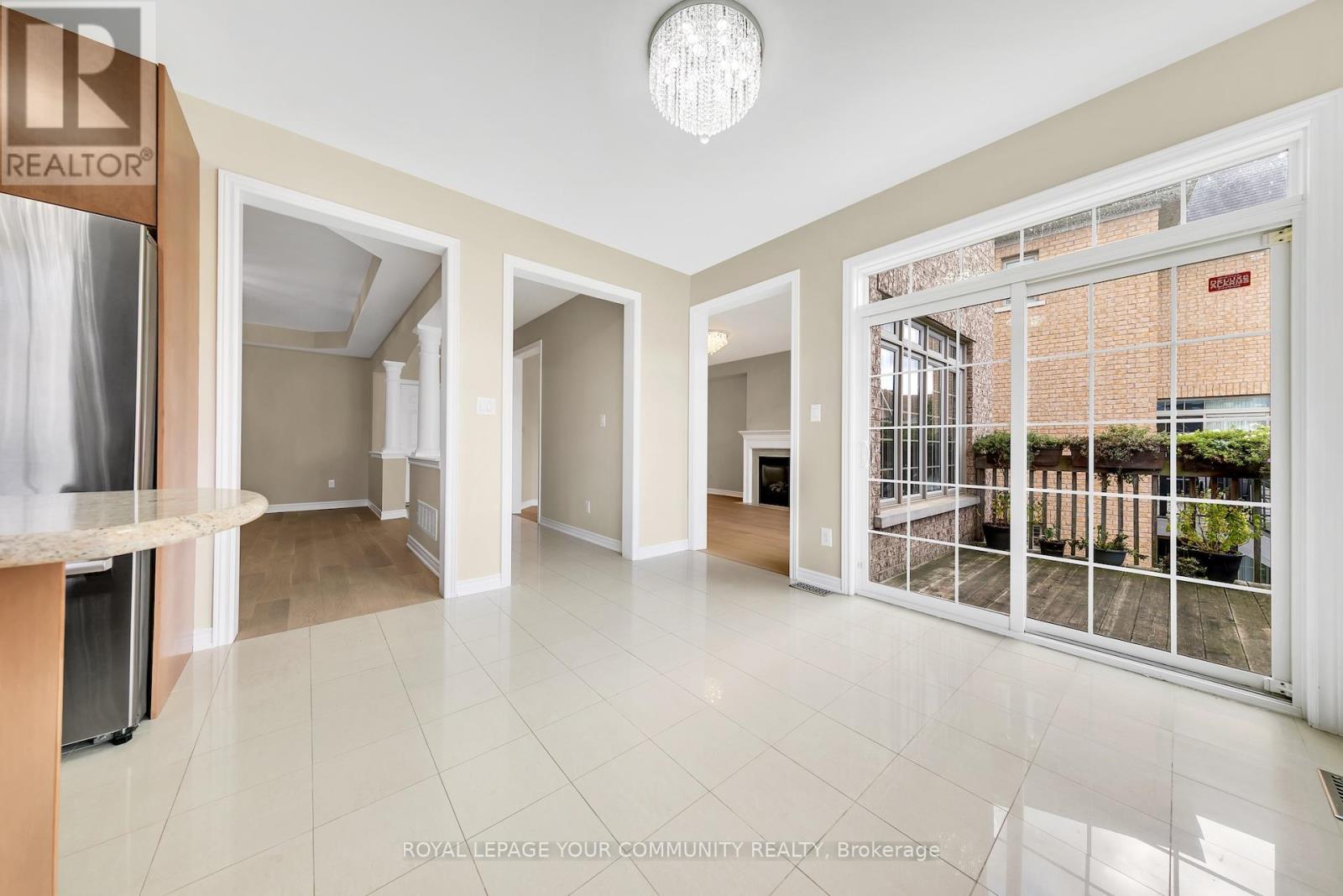 112 Allison Ann Way, Vaughan, Ontario  L6A 0G7 - Photo 15 - N12483372