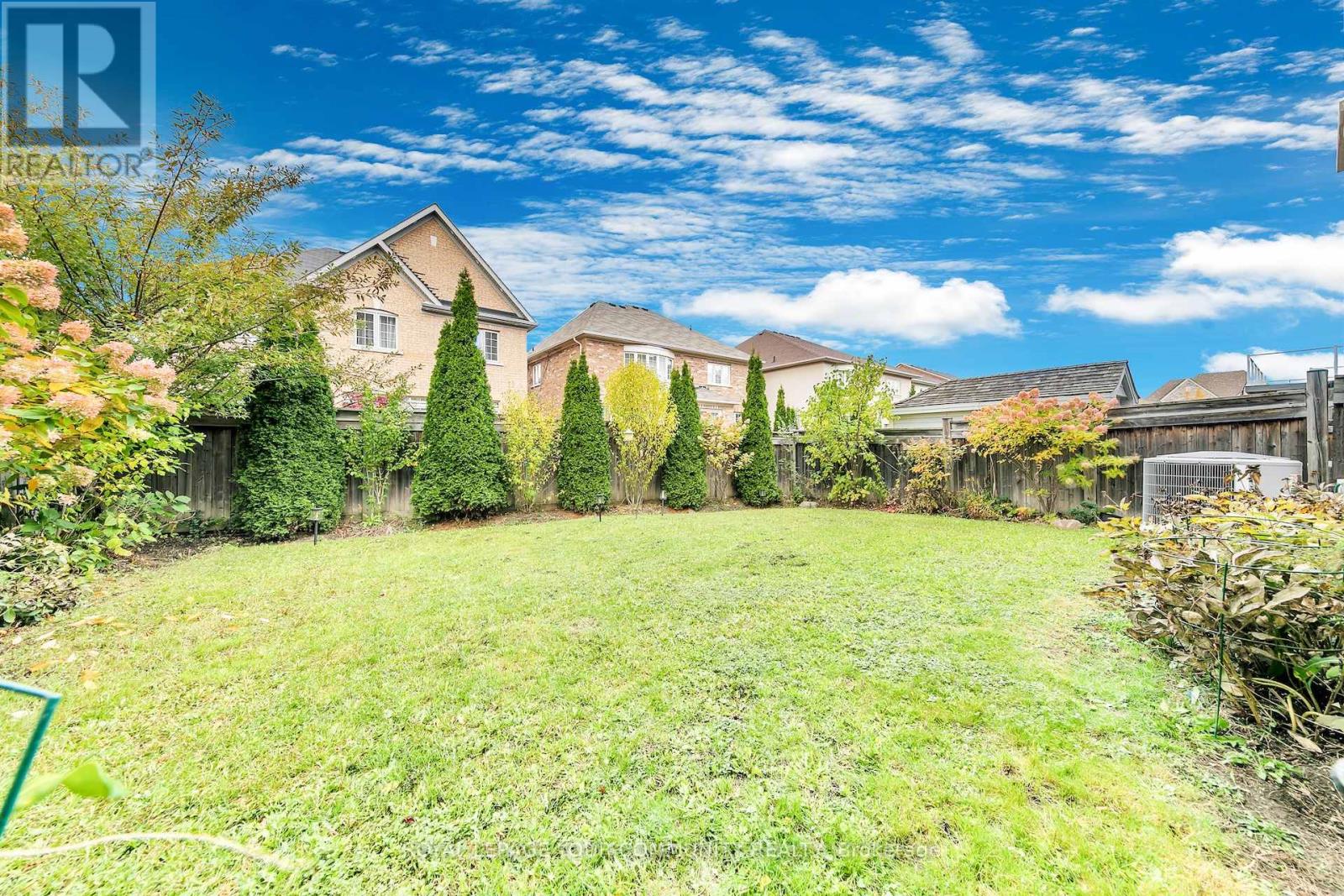 112 Allison Ann Way, Vaughan, Ontario  L6A 0G7 - Photo 37 - N12483372