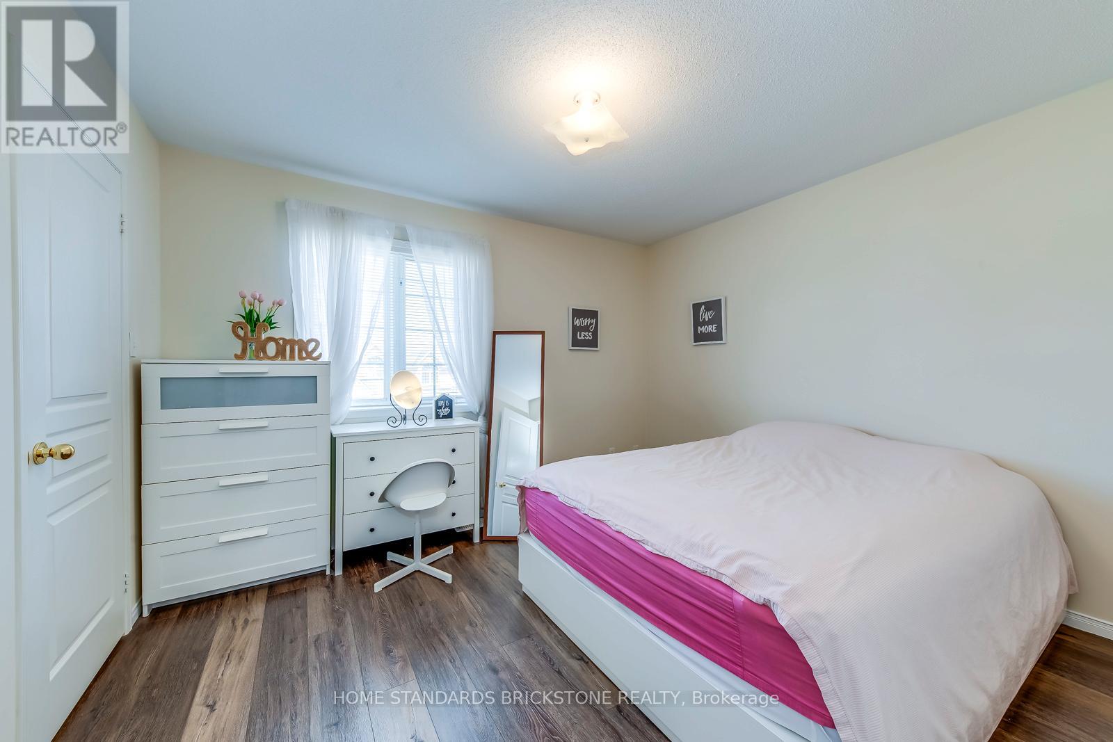 36 Trevino Circle, Barrie, Ontario  L4M 6T9 - Photo 15 - S12485071