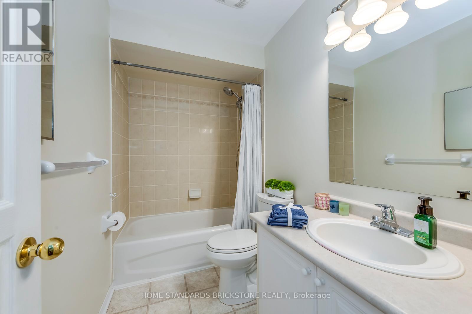 36 Trevino Circle, Barrie, Ontario  L4M 6T9 - Photo 21 - S12485071