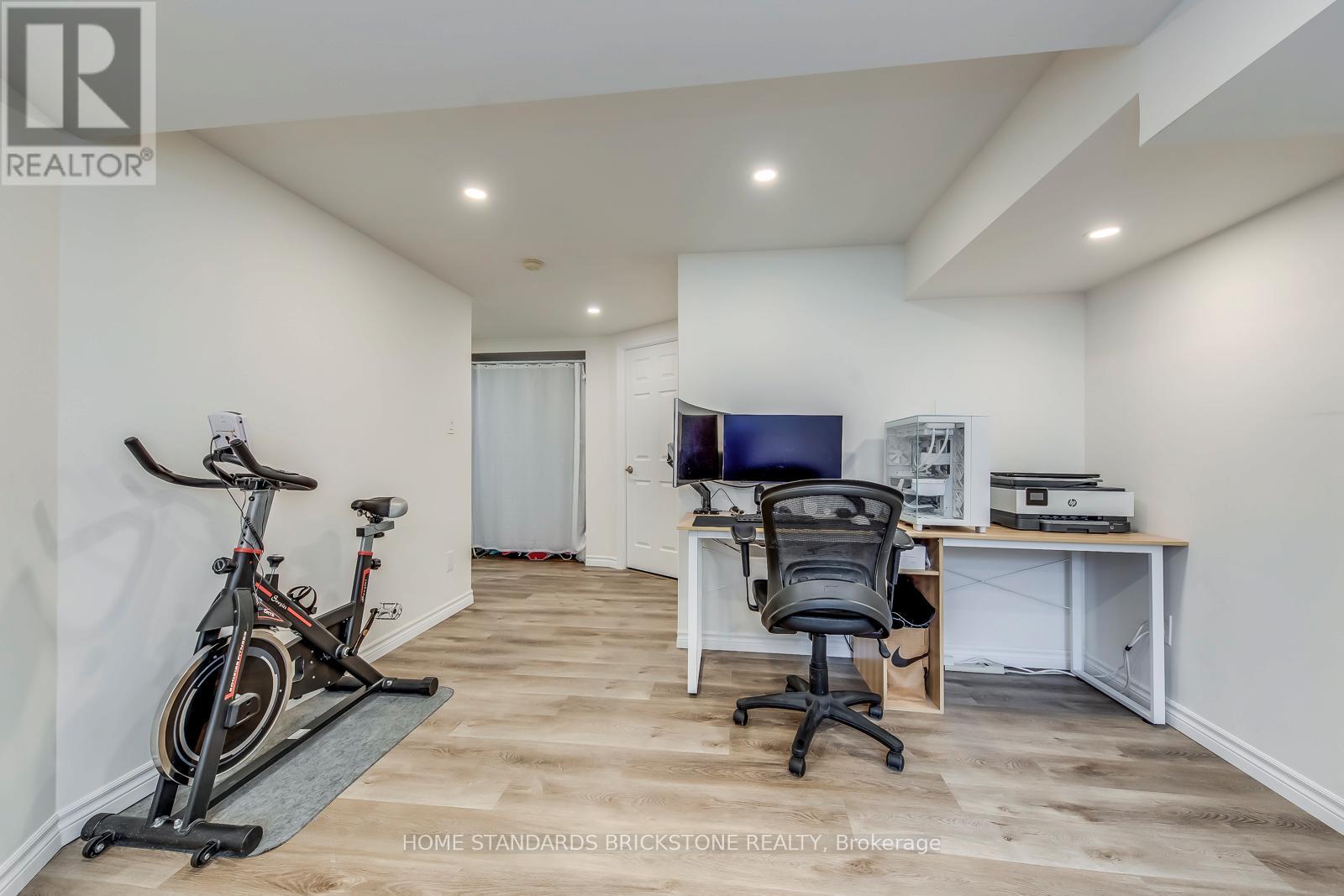 36 Trevino Circle, Barrie, Ontario  L4M 6T9 - Photo 25 - S12485071