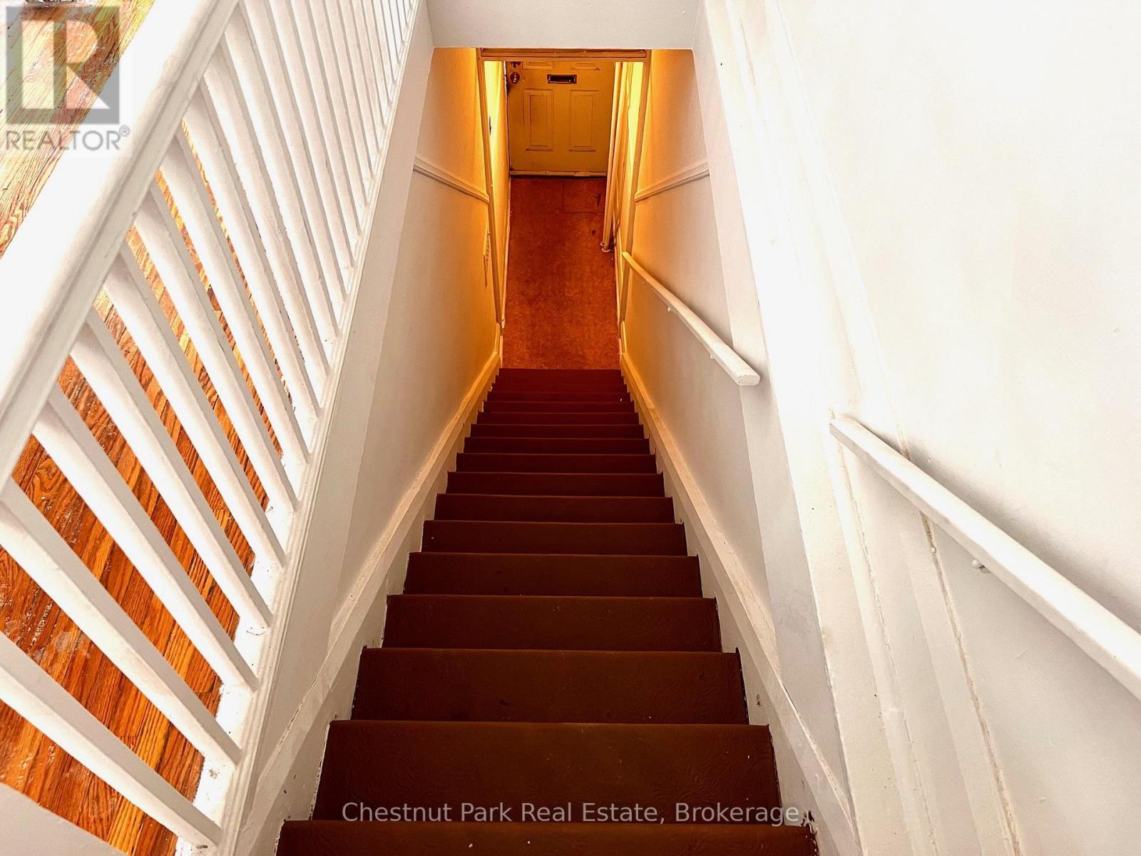 3280 Dundas Street W, Toronto, Ontario  M6P 2A4 - Photo 5 - W12485115