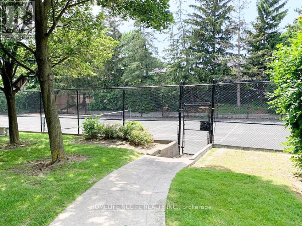 1708 - 26 Hanover Road, Brampton, Ontario  L6S 4T2 - Photo 11 - W12485069