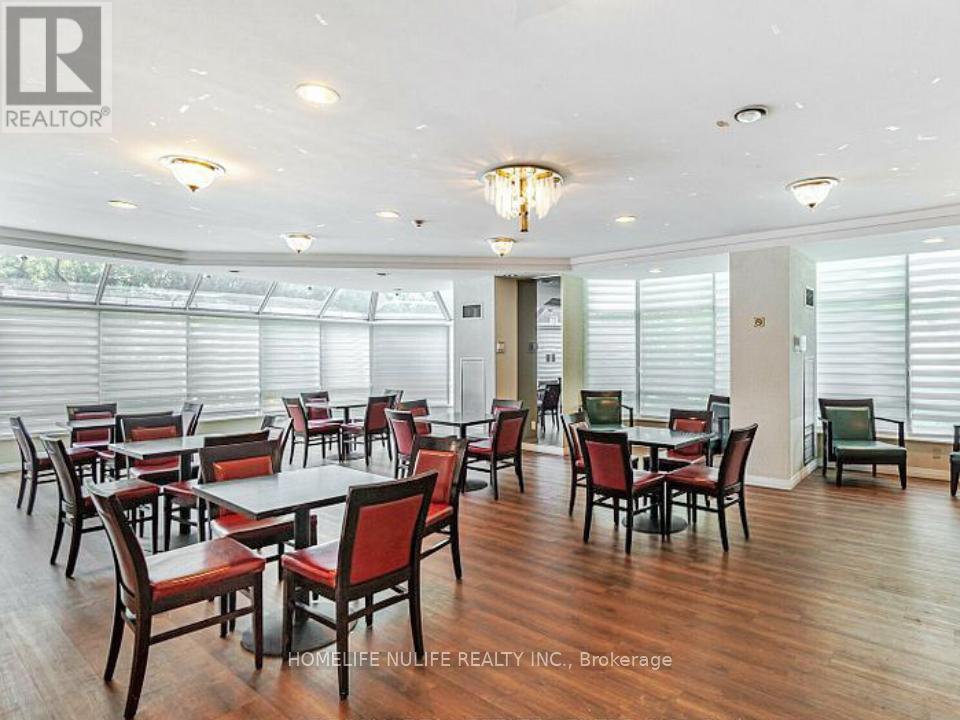 1708 - 26 Hanover Road, Brampton, Ontario  L6S 4T2 - Photo 13 - W12485069