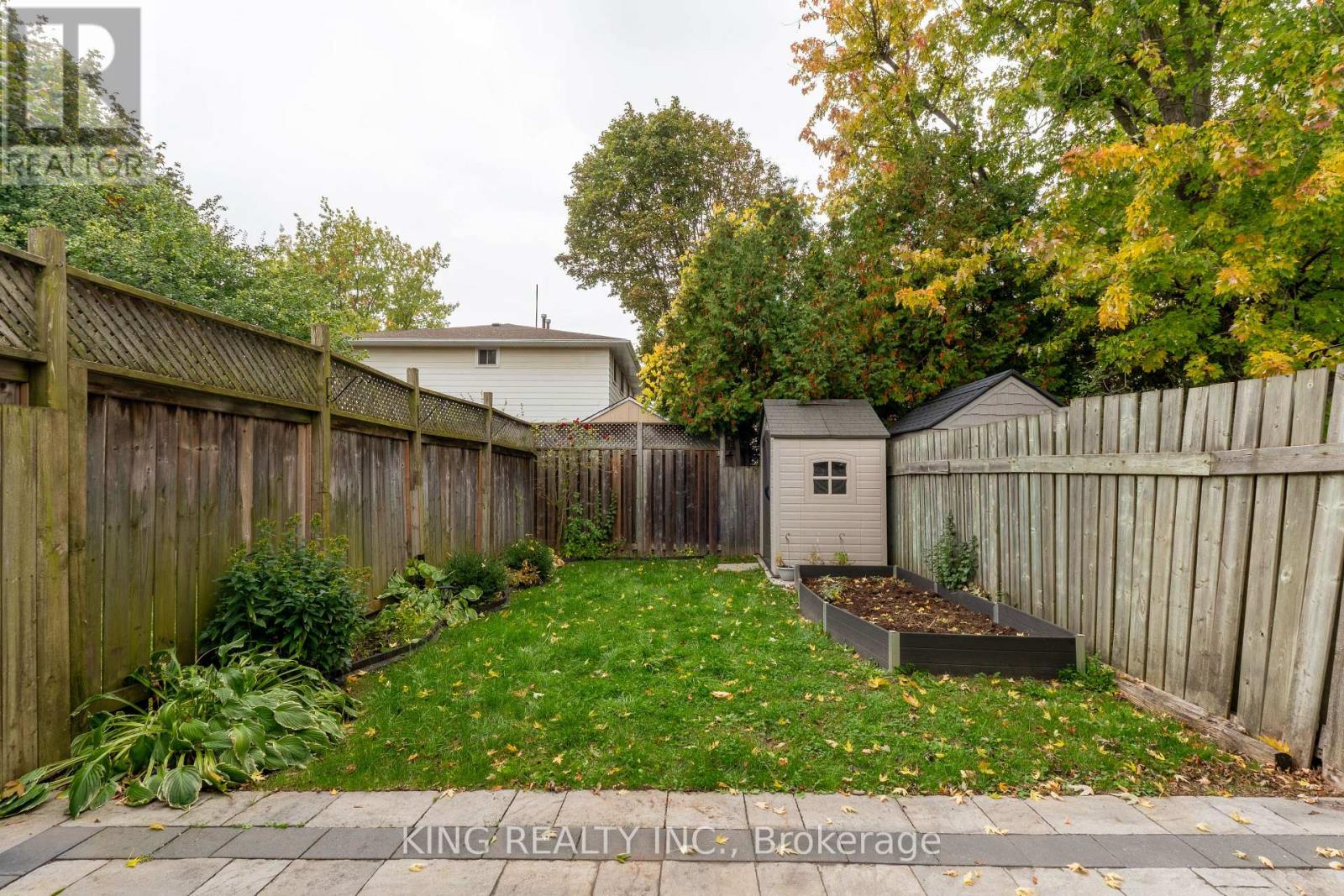 4 - 141 Ripley Court, Oakville, Ontario  L6H 1H2 - Photo 40 - W12485080