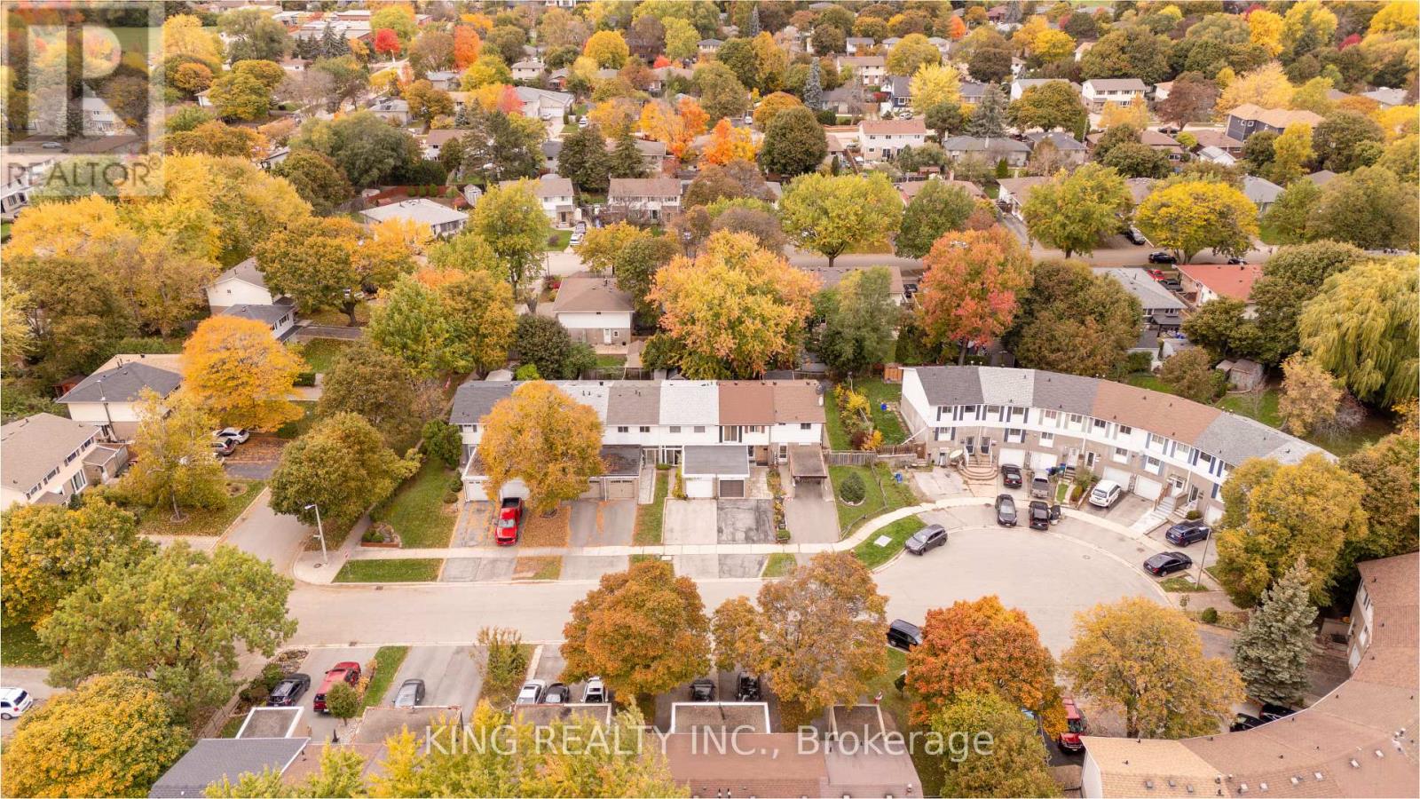 4 - 141 Ripley Court, Oakville, Ontario  L6H 1H2 - Photo 43 - W12485080