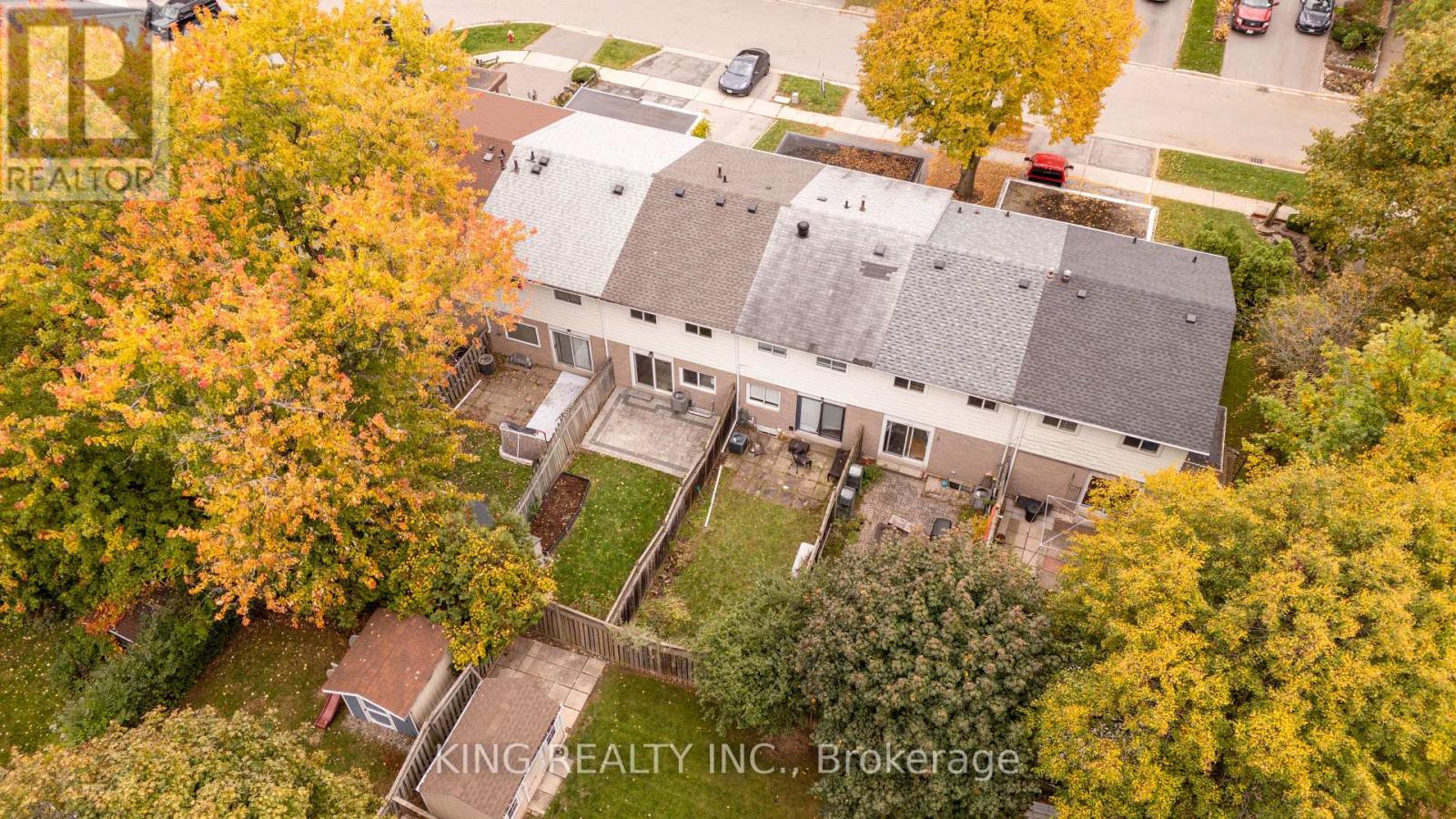 4 - 141 Ripley Court, Oakville, Ontario  L6H 1H2 - Photo 44 - W12485080