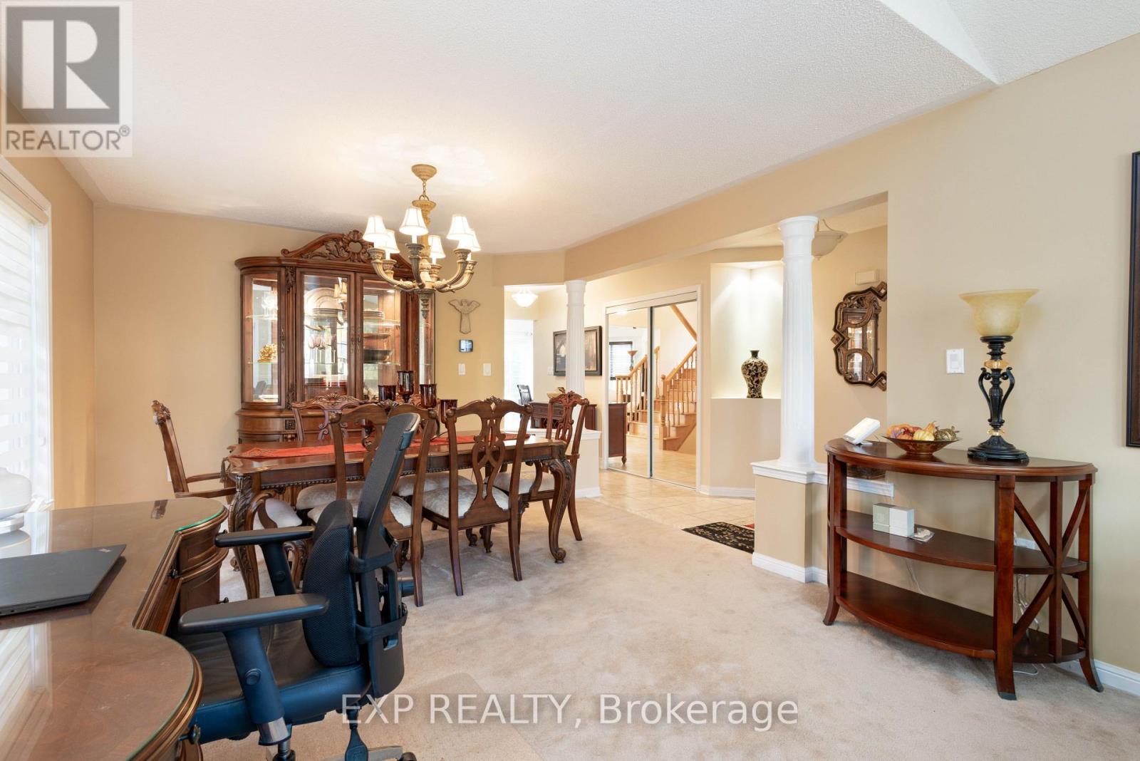 32 Fireside Drive, Brampton, Ontario  L7A 1P2 - Photo 7 - W12485081