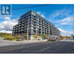 325 - 7 SMITH CRESCENT, Toronto, Ontario
