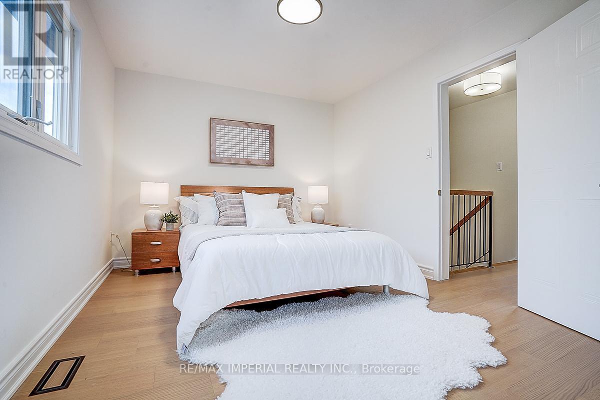 48 - 460 Bristol Road W, Mississauga, Ontario  L5R 3P6 - Photo 17 - W12485090