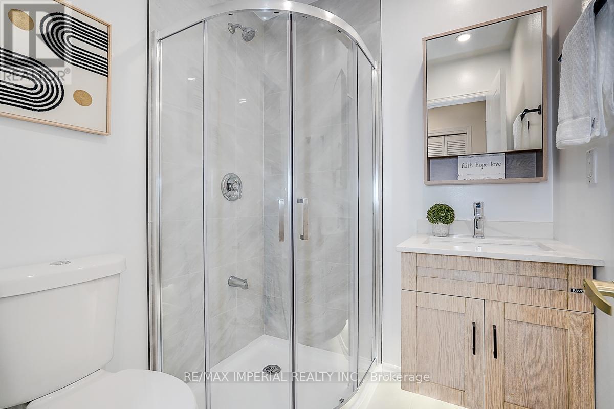 48 - 460 Bristol Road W, Mississauga, Ontario  L5R 3P6 - Photo 6 - W12485090