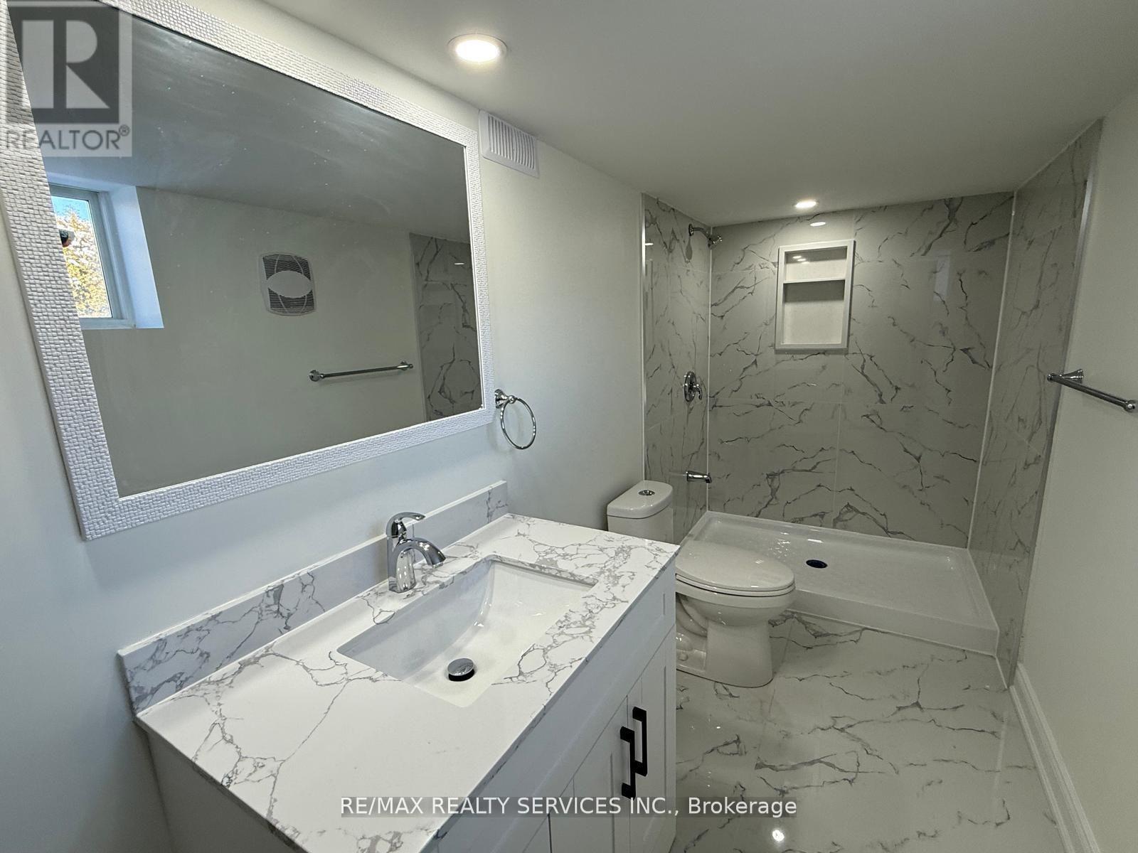 Bsmt - 234 Morden Road, Oakville, Ontario  L6K 2S3 - Photo 7 - W12485099