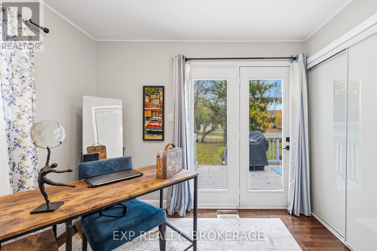 215 Victoria Avenue, Gananoque, Ontario  K7G 2S3 - Photo 13 - X12485124