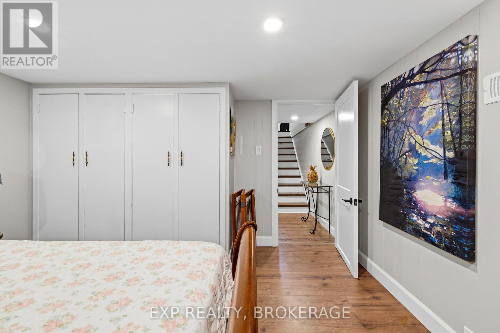 215 Victoria Avenue, Gananoque, Ontario  K7G 2S3 - Photo 18 - X12485124