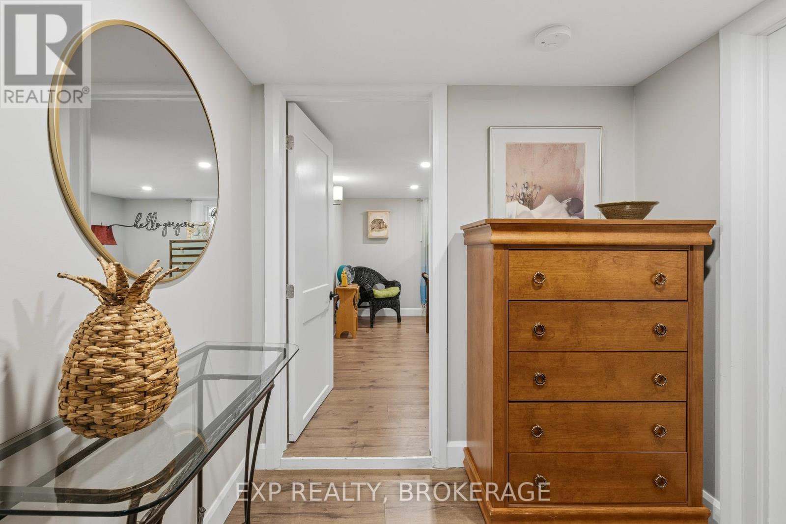 215 Victoria Avenue, Gananoque, Ontario  K7G 2S3 - Photo 21 - X12485124