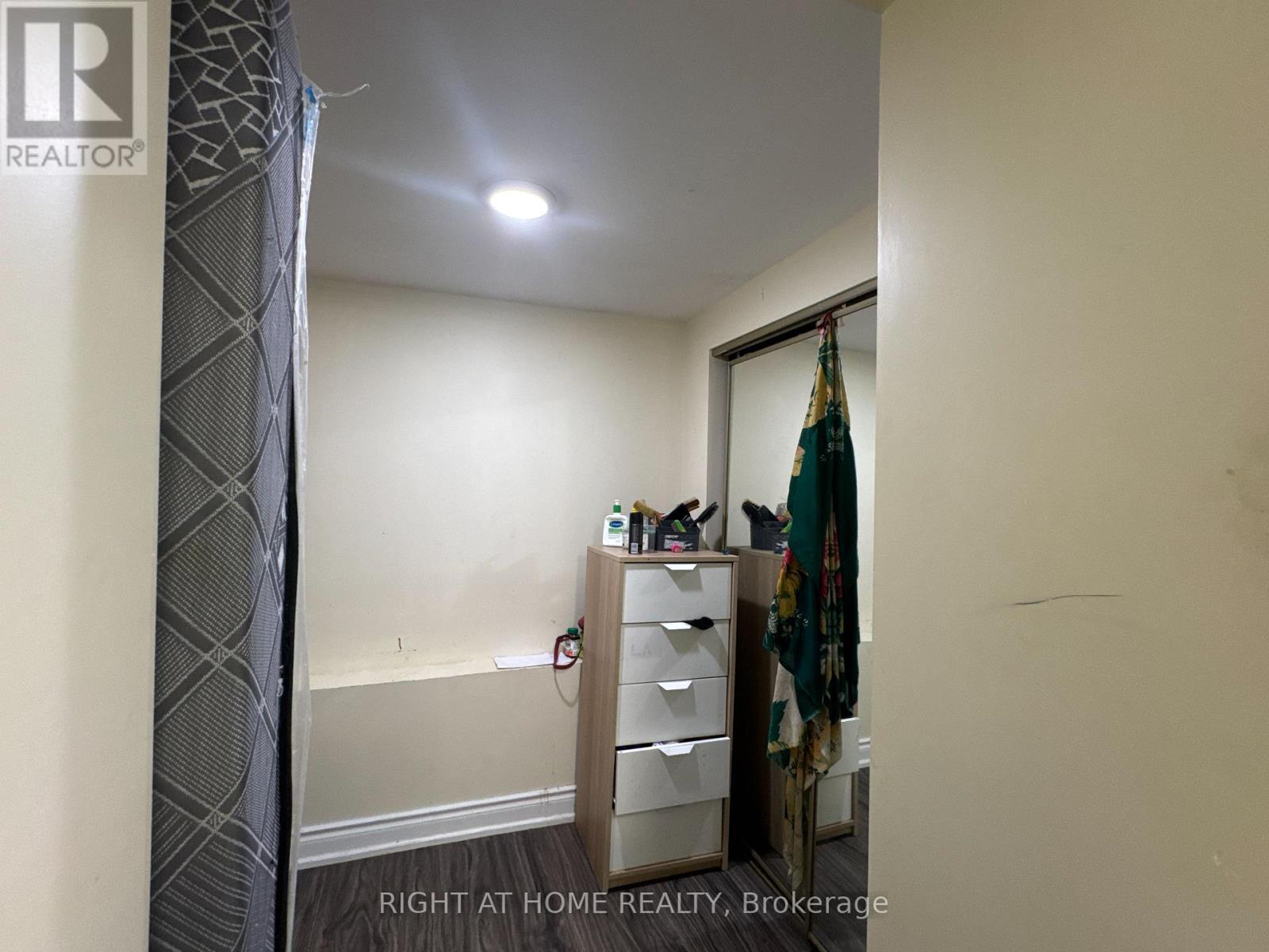 Basement - 35 Commonwealth Avenue, Toronto, Ontario  M1K 4K1 - Photo 19 - E12453622