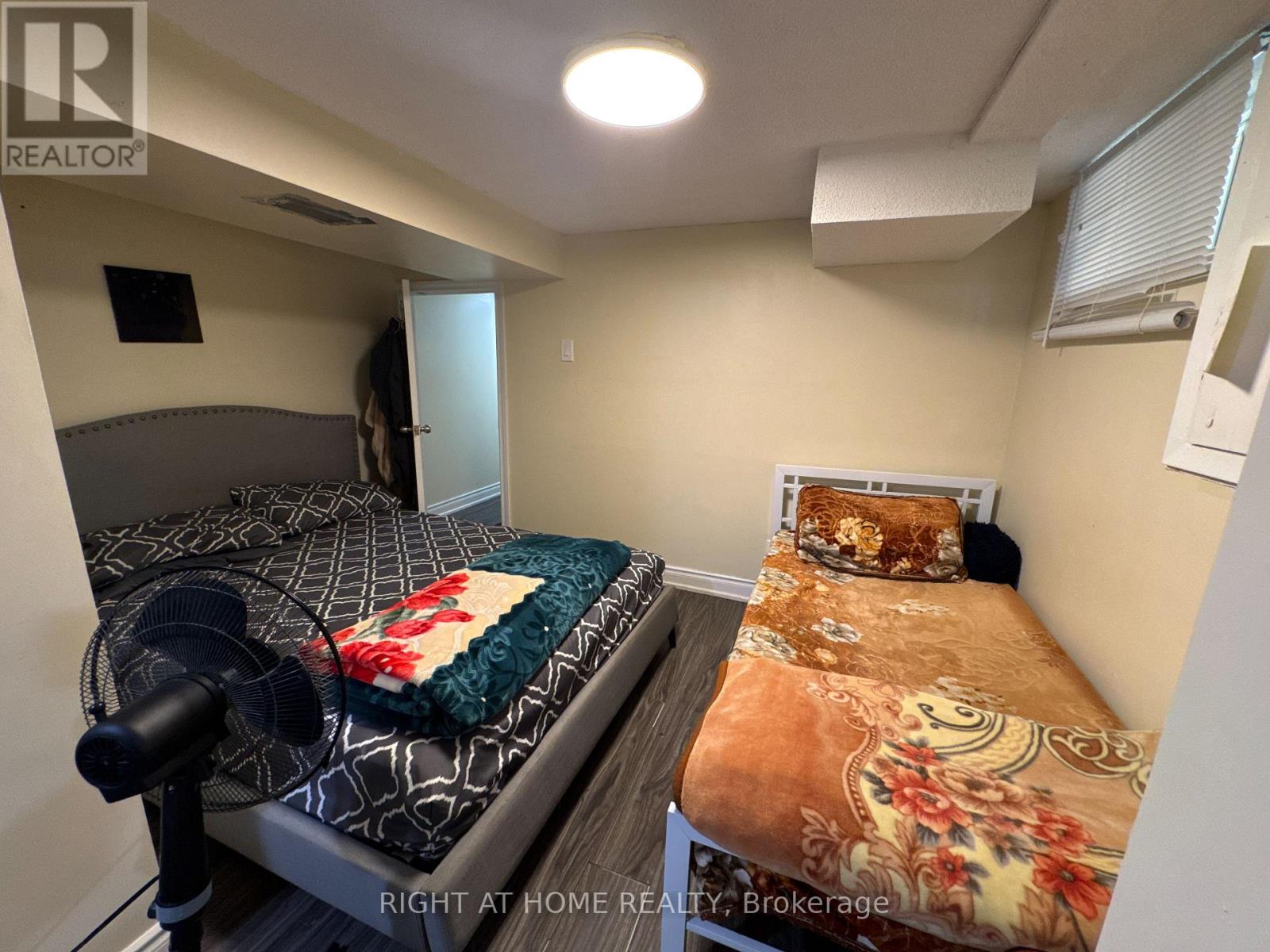 Basement - 35 Commonwealth Avenue, Toronto, Ontario  M1K 4K1 - Photo 22 - E12453622